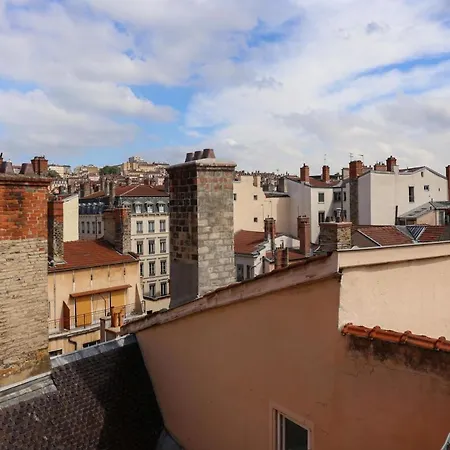 Splendide 65m 2pers Avec Terrasse Et Wifi à *